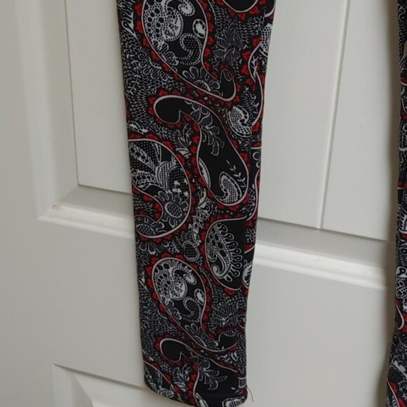 Just Cozy lined winter leggins Paisley pattern size XS/S - Picture 3 of 6
